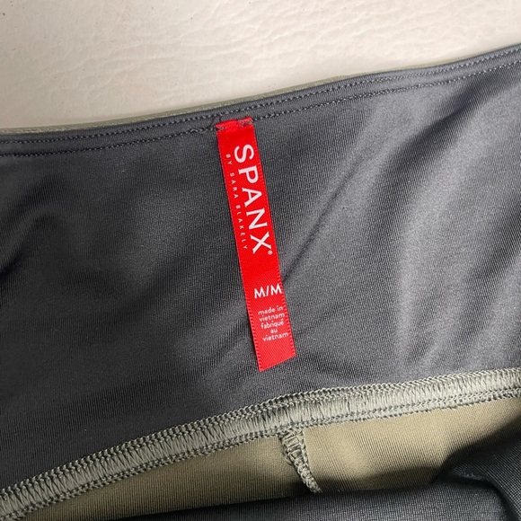 SPANX Dark green faux leather leggings size M - Picture 4 of 8